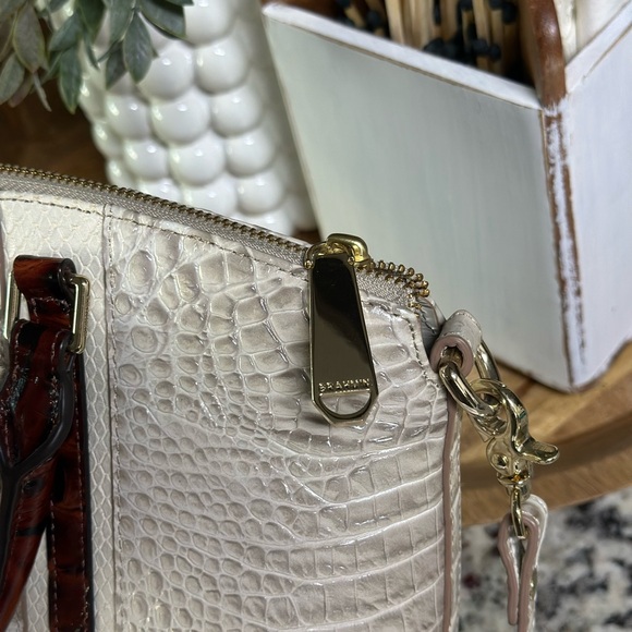 BRAHMIN SEASHELL MEDIUM DUXBURY PURSE/SHOULDER BAG - Picture 3 of 9